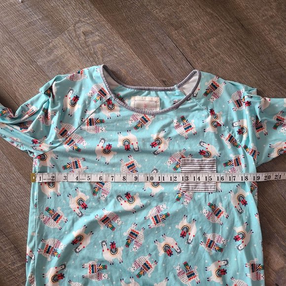 Cuddl Duds US Women's Size M Long Sleeve LLama Pajama Top Soft Stretch - Picture 10 of 10